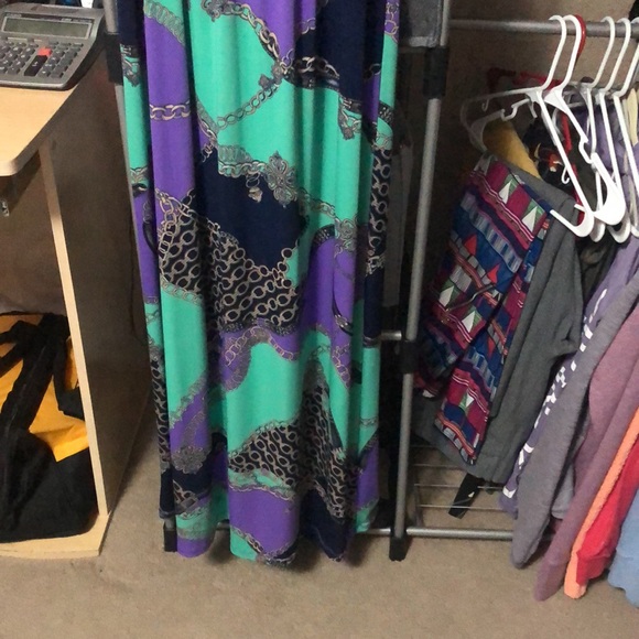 Chain flowing dress - Picture 3 of 7